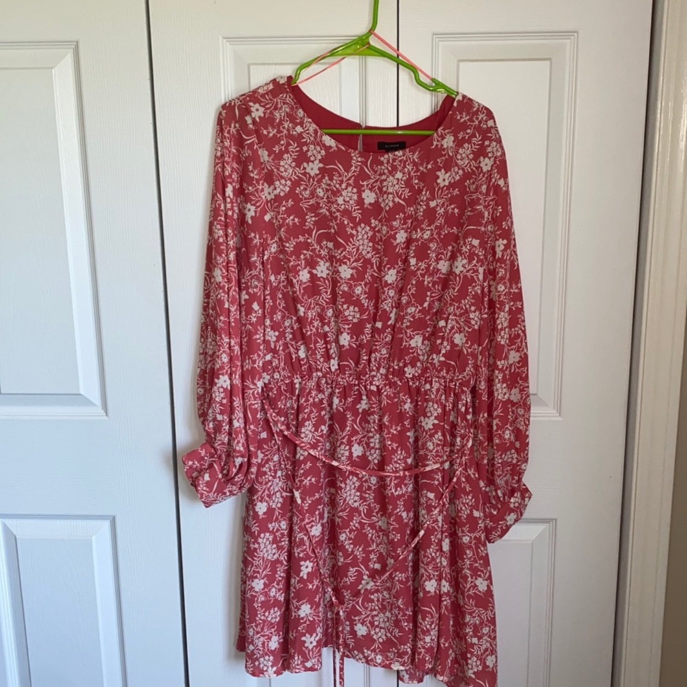 Long sleeve pink floral dress